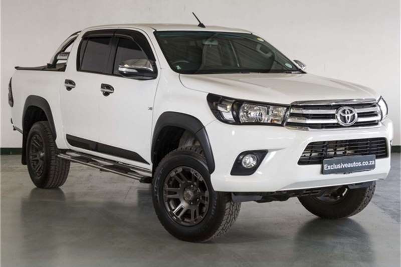 Toyota Hilux 4.0 V6 double cab Raider 2017