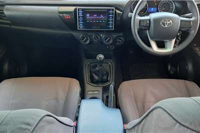  2016 Toyota Hilux double cab HILUX 2.4 GD-6 RAIDER 4X4 P/U D/C