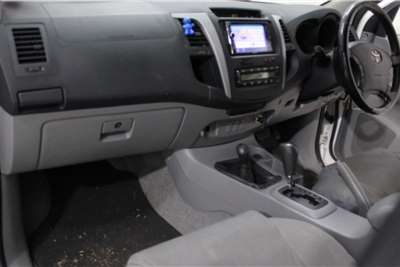  2011 Toyota Hilux double cab HILUX 4.0 V6 RAIDER 4X4 A/T P/U D/C