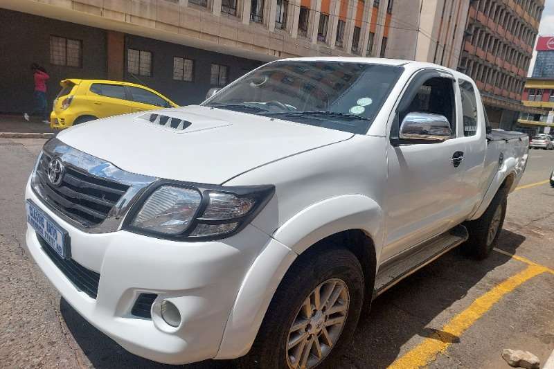 2013 Toyota Hilux