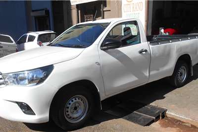  2017 Toyota Hilux single cab HILUX 2.4 GD-6 RB SRX A/T P/U S/C