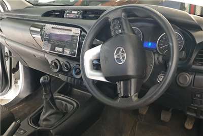  2017 Toyota Hilux Xtra cab HILUX 2.4 GD-6 RB SRX P/U E/CAB