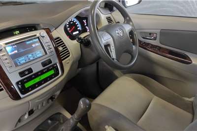  2012 Toyota Innova Innova 2.7 8-seater