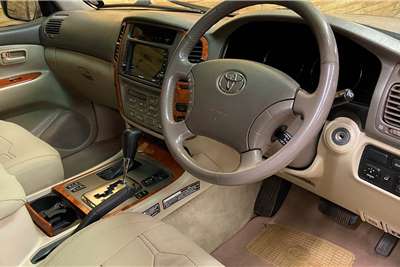  2005 Toyota Land Cruiser 100 Land Cruiser 100 4.7 V8 VX