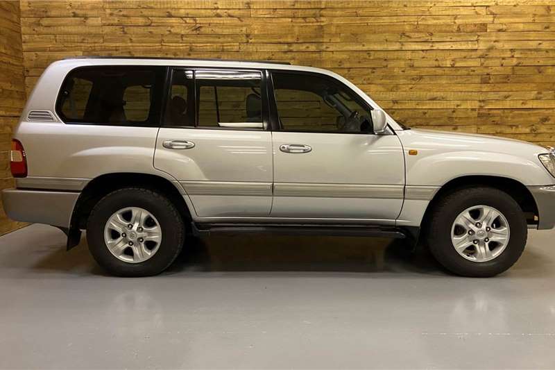 Toyota Land Cruiser 100 Cars for sale in South Africa