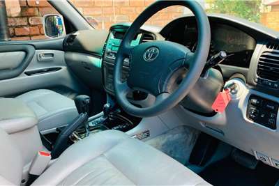  2003 Toyota Land Cruiser 