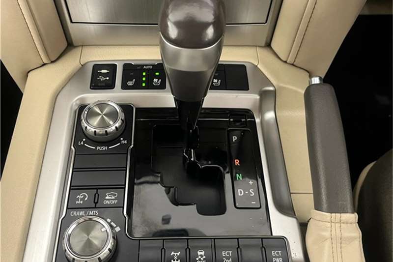 Used 2018 Toyota Land Cruiser 200 LAND CRUISER 200 V8 4.5D VX R A/T