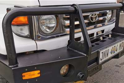  1999 Toyota Land Cruiser 70 series 