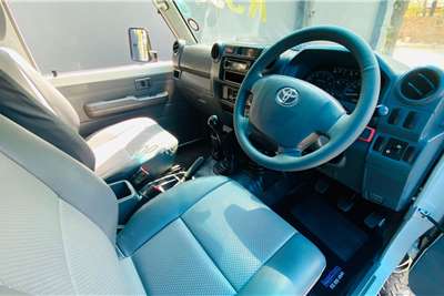  2013 Toyota Land Cruiser 76 Land Cruiser 76 4.2D station wagon
