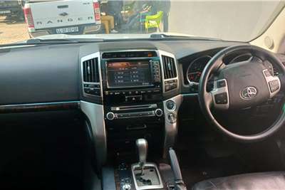 Used 2013 Toyota Land Cruiser 76 Station Wagon LANDCRUISER 76 4.5D V8 S/W