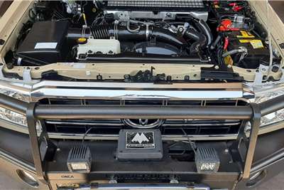  2014 Toyota Land Cruiser 76 station wagon LANDCRUISER 76 4.5D V8 S/W