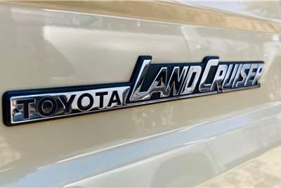  2018 Toyota Land Cruiser 79 Land Cruiser 79 4.0 V6 double cab