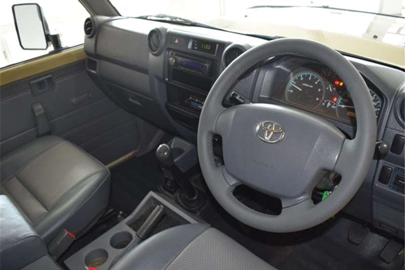  2011 Toyota Land Cruiser 79 Land Cruiser 79 4.2D