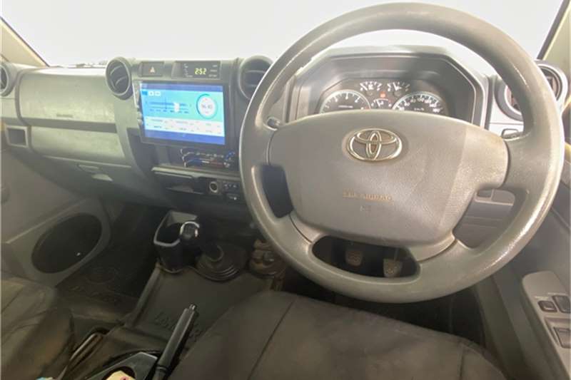  2017 Toyota Land Cruiser 79 Land Cruiser 79 4.5D-4D LX V8
