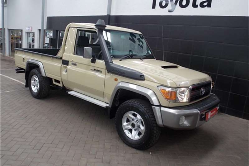 Toyota Land Cruiser 79 4.5D 4D LX V8 2019