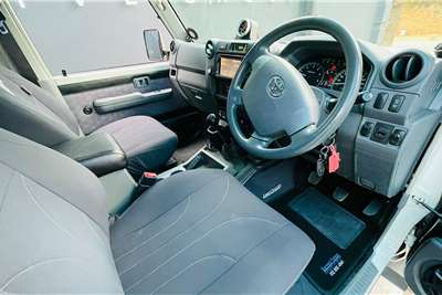  2014 Toyota Land Cruiser 79 Land Cruiser 79 4.5D-4D LX V8 double cab
