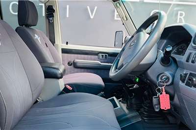  2014 Toyota Land Cruiser 79 Land Cruiser 79 4.5D-4D LX V8 double cab