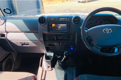  2015 Toyota Land Cruiser 79 Land Cruiser 79 4.5D-4D LX V8 double cab