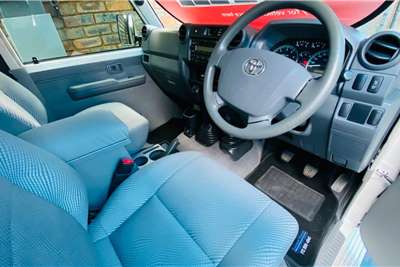  2016 Toyota Land Cruiser 79 Land Cruiser 79 4.5D-4D LX V8 double cab