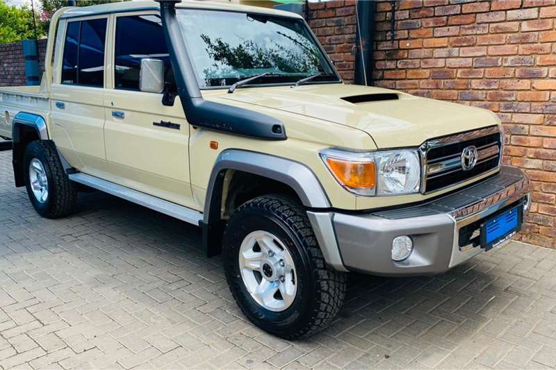 Toyota land cruiser lx