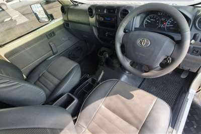  2011 Toyota Land Cruiser 79 single cab LAND CRUISER 79 4.0P P/U S/C