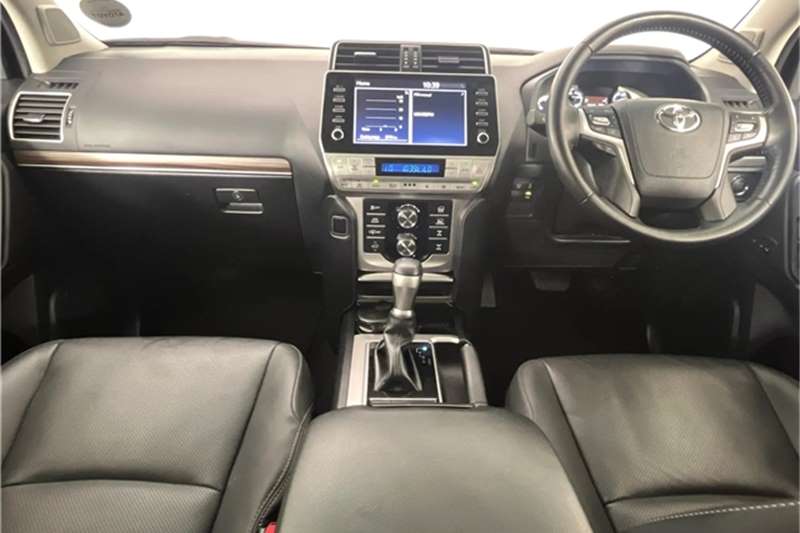 2021 Toyota Land Cruiser Prado