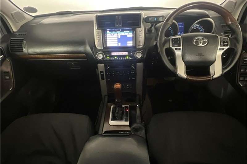 2012 Toyota Land Cruiser Prado