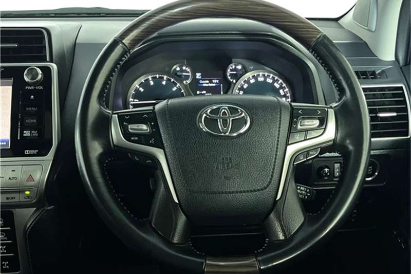  2019 Toyota Land Cruiser Prado PRADO VX-L 4.0 V6 A/T