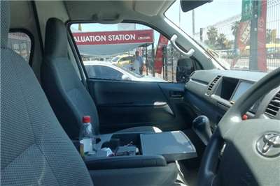  2017 Toyota Quantum Quantum 2.5D-4D crew cab