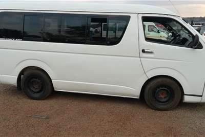  2006 Toyota Quantum Quantum 2.5D-4D GL 10-seater bus