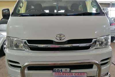  2012 Toyota Quantum Quantum 2.7 GL 10-seater bus