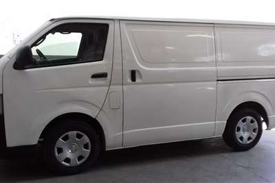  2011 Toyota Quantum Quantum 2.7 panel van