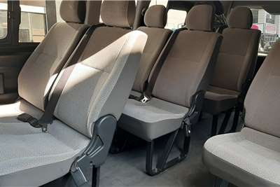  2014 Toyota Quantum bus QUANTUM 2.7 14 SEAT