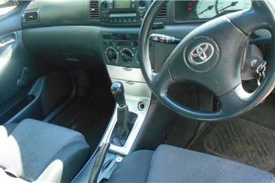  2004 Toyota RunX 