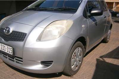  2006 Toyota Yaris Yaris 1.0 3-door T1