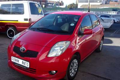  2006 Toyota Yaris Yaris 1.0 5-door T1