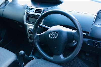 Used 2011 Toyota Yaris 1.3