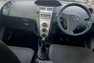  2006 Toyota Yaris Yaris 1.3 5-door T3+