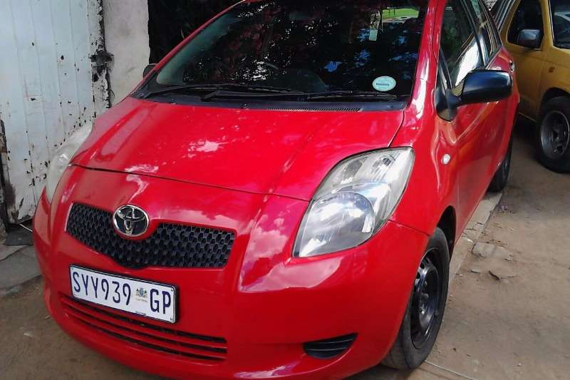 Toyota Yaris 1.3 5 door T3 for sale in Gauteng Auto Mart