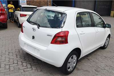  2009 Toyota Yaris Yaris 1.3 5-door T3