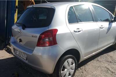  2009 Toyota Yaris Yaris 1.3 5-door T3+