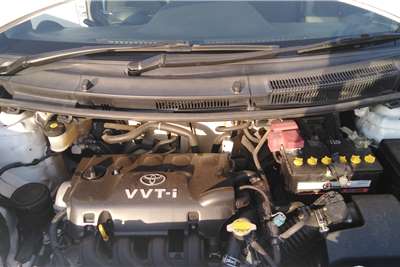  2011 Toyota Yaris Yaris 1.3 5-door T3+