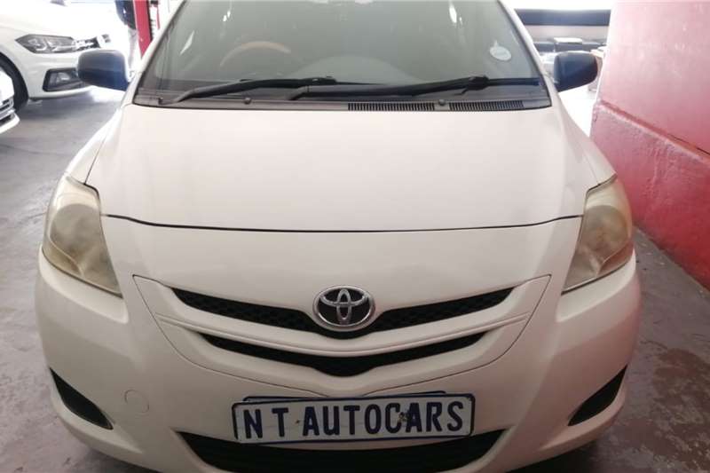 Toyota Yaris 1.3 sedan T3 2007