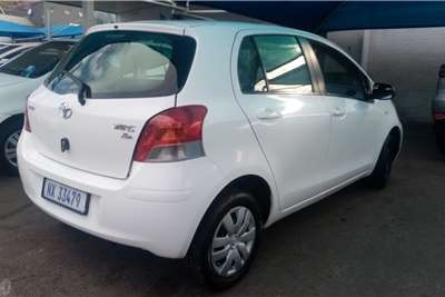  2011 Toyota Yaris Yaris 1.3 T3+ 5-door automatic