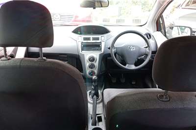 Used 2011 Toyota Yaris 5 door Zen3
