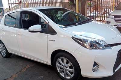 Used 2014 Toyota Yaris Hybrid