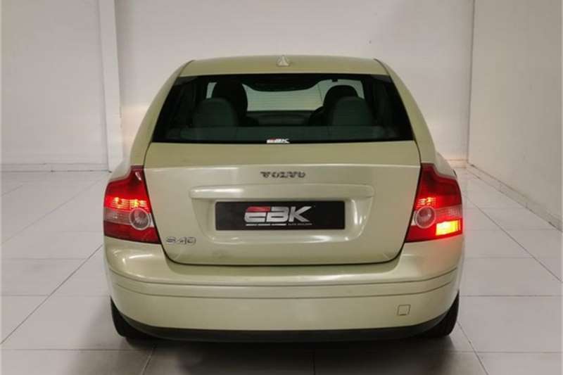 2005 Volvo S40