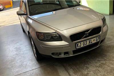  2005 Volvo S40 