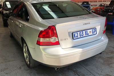  2005 Volvo S40 