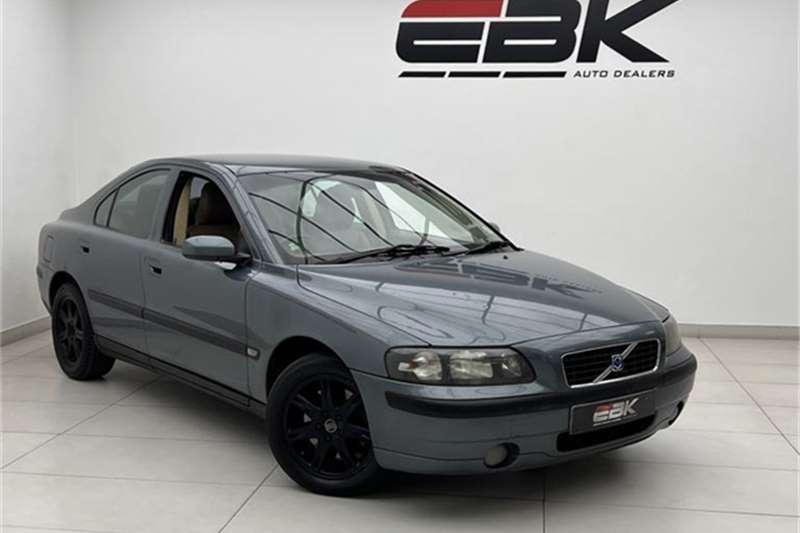 Volvo S60 2.5T Geartronic 2004